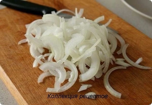 #закуска.2 тонких длинных огурца400 гр. (или немного меньше) мяса говядины1 средняя луковица1 ... - 5