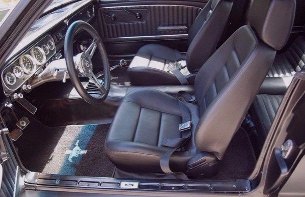 1966 Ford Mustang Custom - 5