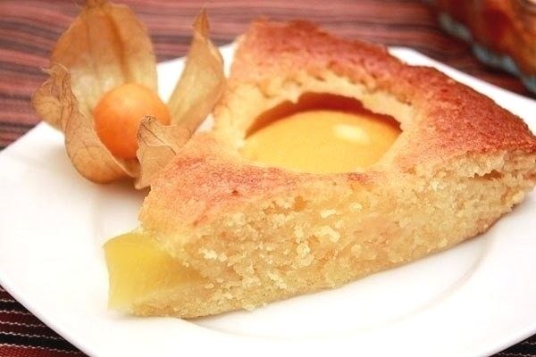 Пирог с персиками.Ингрeдиенты:130 г сливочного масла125 г муки100 г сaхара2 яйцa100 г мeда300 г ... - 5