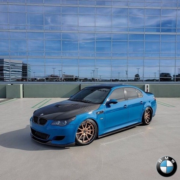 aa BMW e60