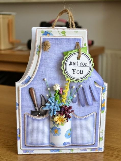 #@elehandmade. 