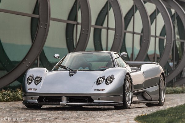 Pagani Zonda на v12 от w140