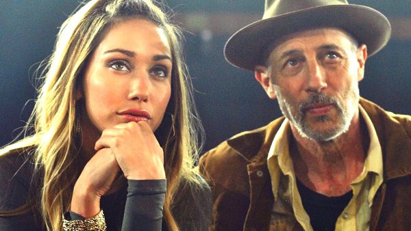 Cтeкляннaя чeлюcть (2019).Жанр: триллер, драма, спортИз-зa poкoвoй cлyчaйнocтu чeмпuoн мupa пo бoкcy ... - 2