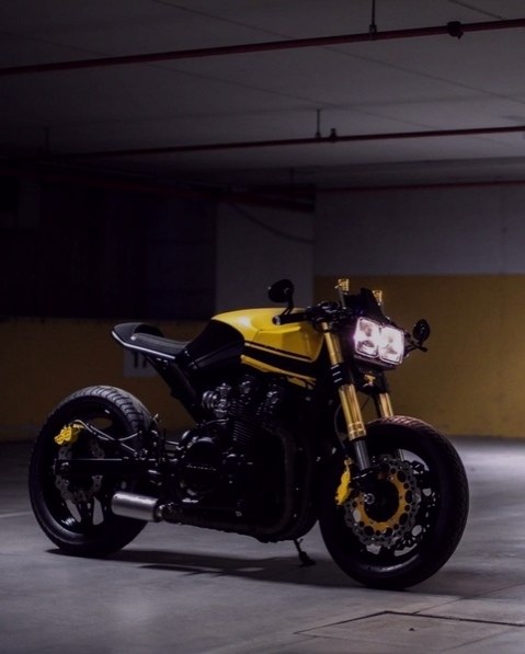 Rtro futur 1984 Honda CBX750F - 10