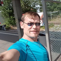 Aivars, ������, 48 ���