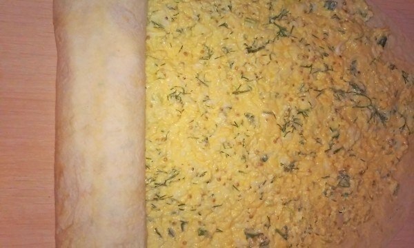 Закуска из лаваша с сыром. Сегодня хочу предложить вашему вниманию простую, но очень вкусную ... - 7