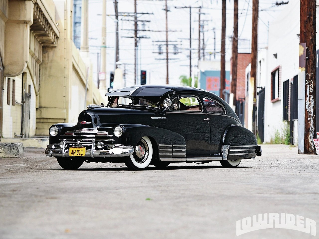 #bomb@autocult #lowrider@autocult #Fleetline@autocult 1947 - 2