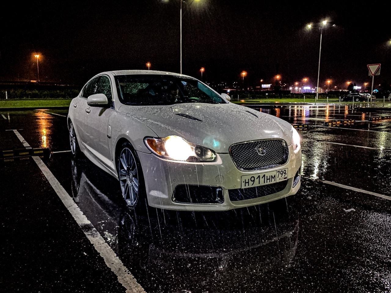    Jaguar xfR  , 510 8 .     .  ... - 6