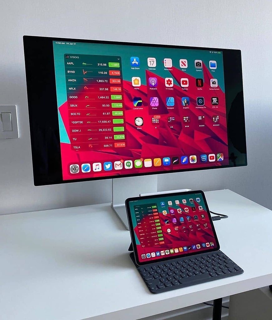 Apple Apps - 25  2020  18:25