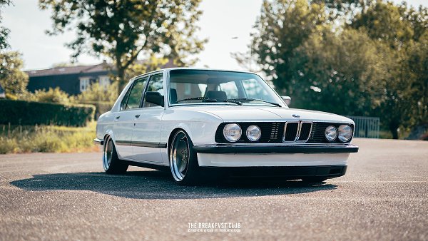 #bmw@autocult #e28@autocult - 6