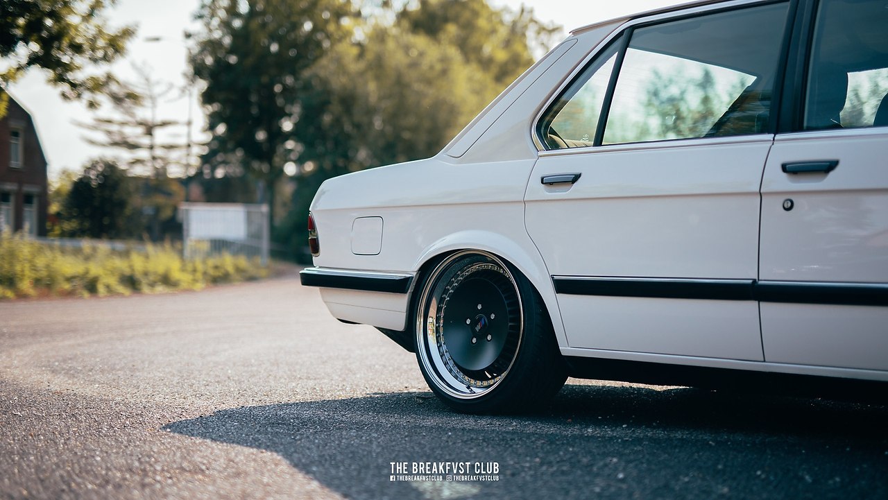 #bmw@autocult #e28@autocult - 9