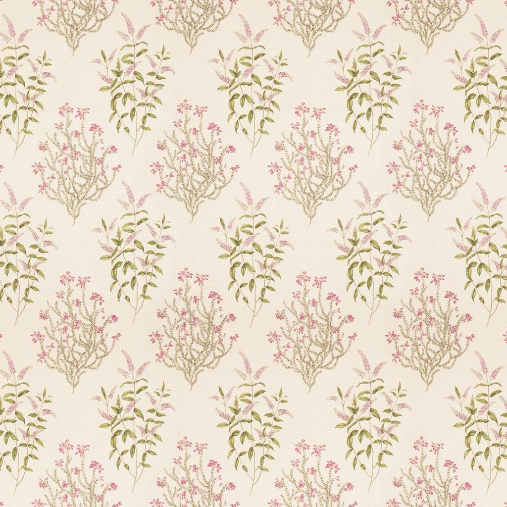 pace ee o o Far Far Hill.   - 4