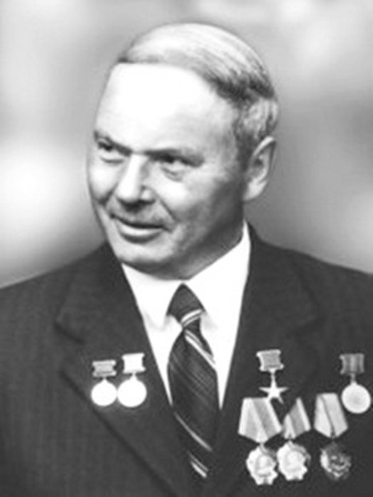 Владимир Петрович Брезгунов, (5 февраля 1929 - 2 декабря 1995) - Герой Социалистического Труда, ...