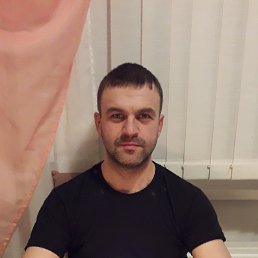 Rostyslav, 40, 