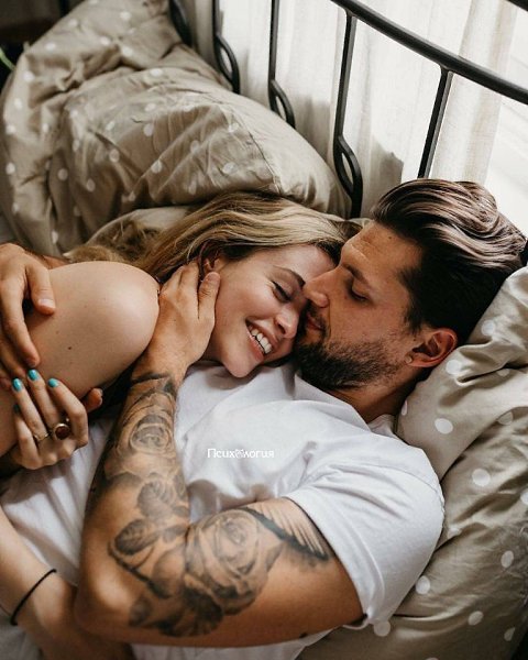 И пусть весь мир подождет, пока мы наобнимаемся.#цитатадня@psyxov