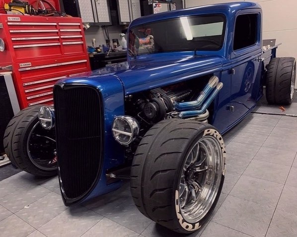 1935 Hot rod ruck