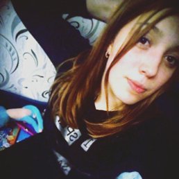 Valeria, , 21 