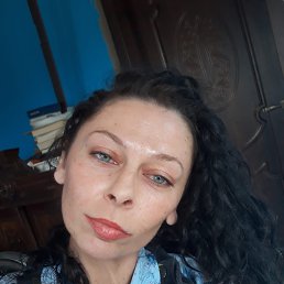 Yevgeniya, 43, 