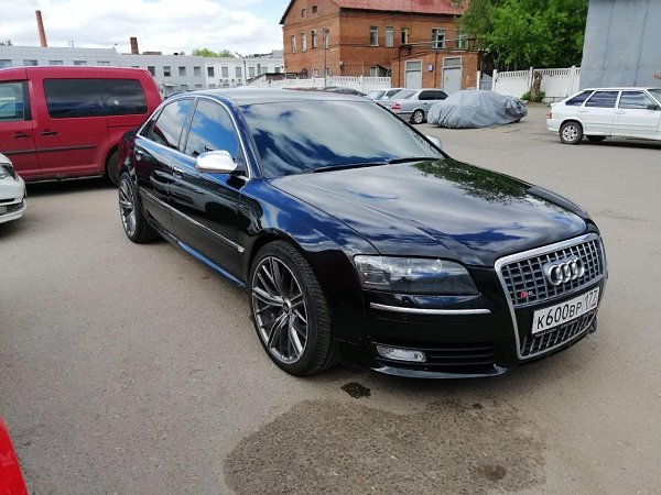 .Audi A8   S8 3.7 Quattro ,  .2006   250000  ... - 2