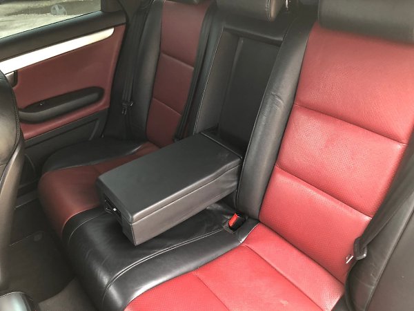 Audi A4 B7 S-Line 2007 г.в. 1.8 turbo.Комплектация S-Line эксклюзив.Автомобиль полностью обслужен.6 ... - 9