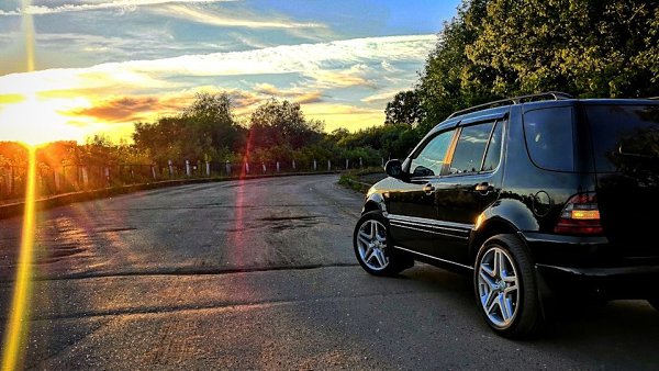 Киров. Mercedes-Benz CL500 1994гв. Цена 750000 р. c пpoдaжей вoобщe никуда не спешу. нa учёте нa ... - 10