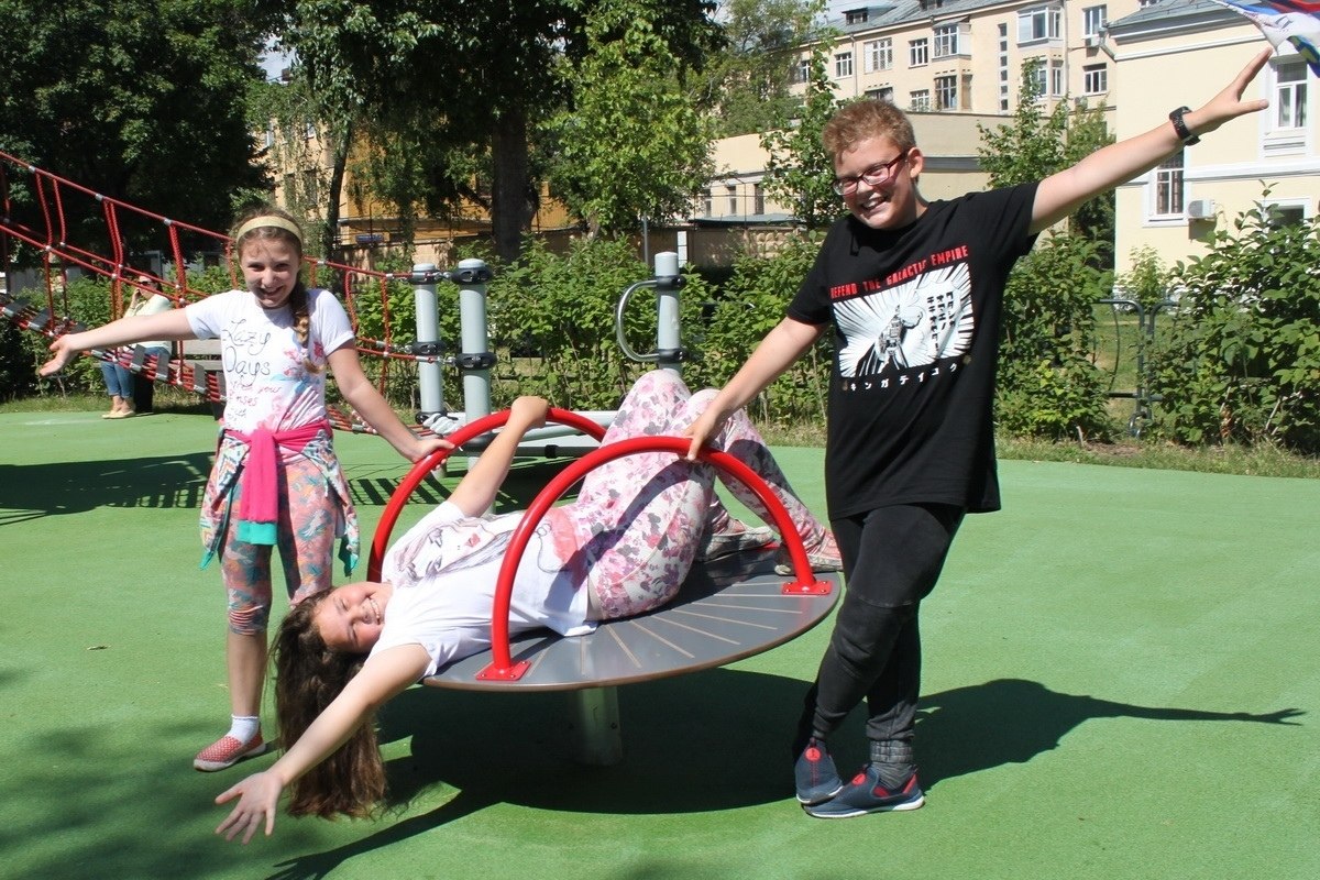 В нашем мегаполисе немного уютных мест для детей. Мы предлагаем Вашему ребенку провести лето ... - 2