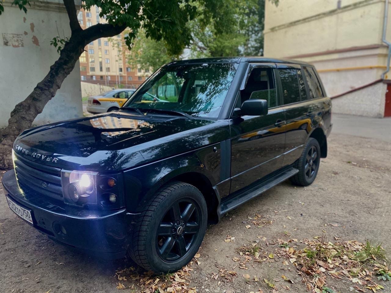 . .  Range Rover Vogue 2004 .    ,  ... - 4
