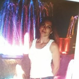 Irina, 40 , 