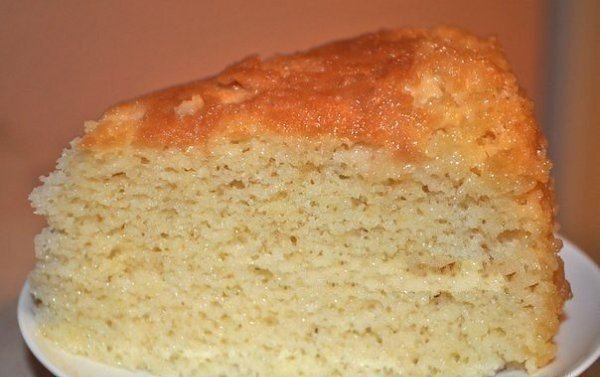 БОЖЕСТВЕННО ВКУСНЫЙ ТОРТ «ТРИ МОЛОКА».Все дело в котором - в заливке!Ингредиенты и приготовление:4 ...