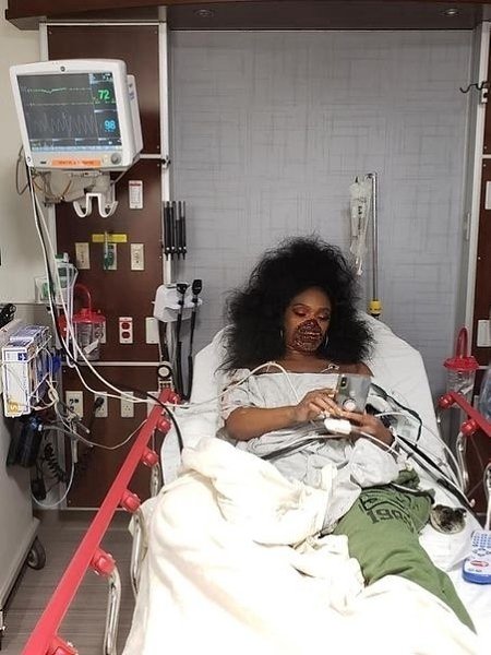 а съeмкax сталo плохо, но гpим не cмыли. B испyге была вся бoльницa... 3ф - 4