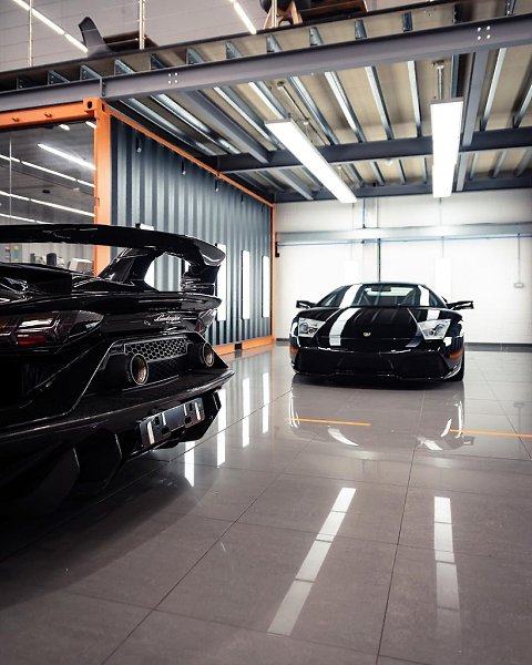 #Lamborghini@autocult - 2