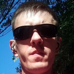 Михаил, 35, Селятино