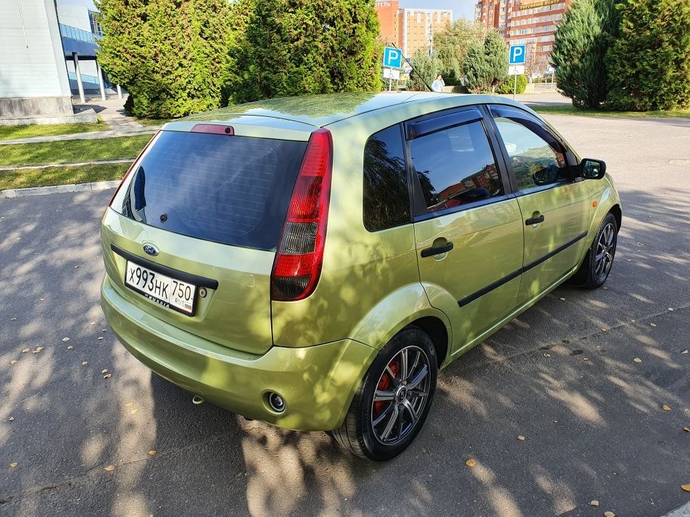  https://fotostrana.ru/away?to=/sl/DW93 Fiesta 1.4 , 80 .., 2005 .., 149.000 .   ...
