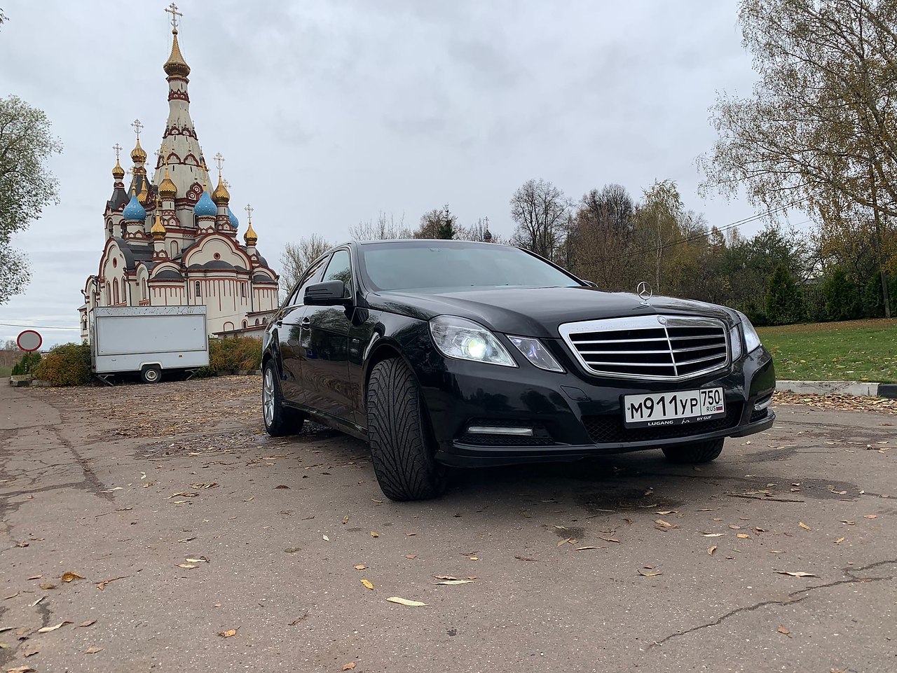 Mercedes Benz E 200 2012 .  230.000.   ,   ,     ...