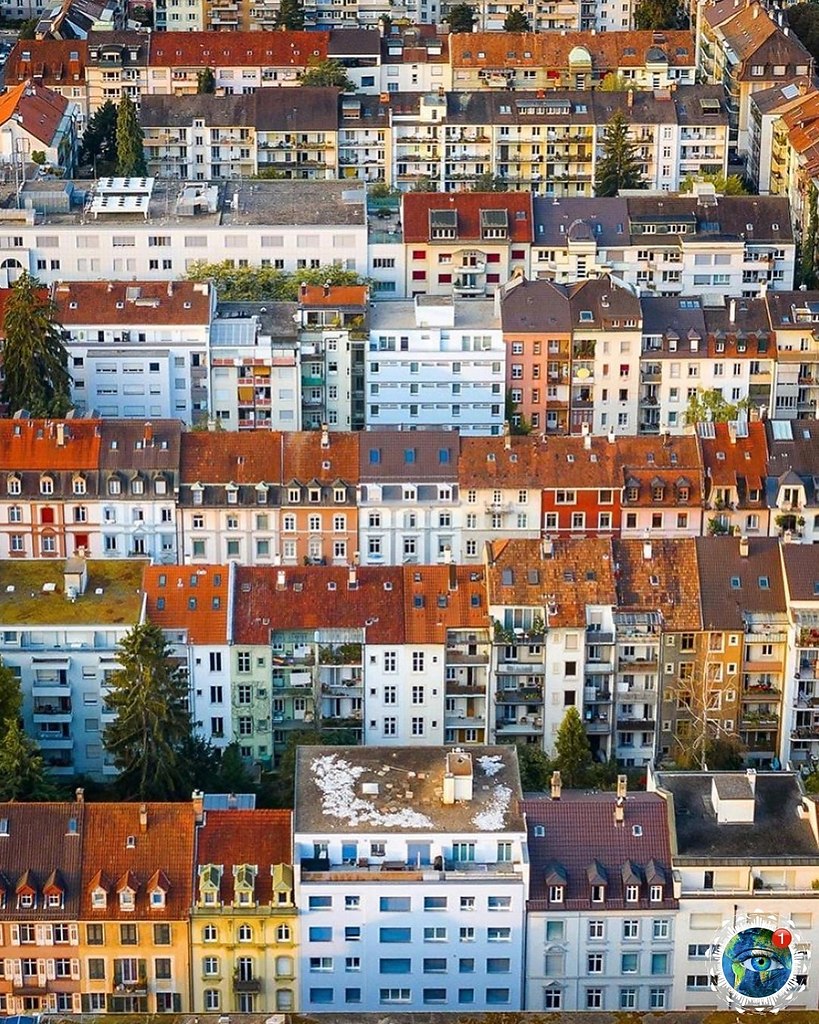 pac��o �o �a�. Bas�l, Switz�rland������� - 8