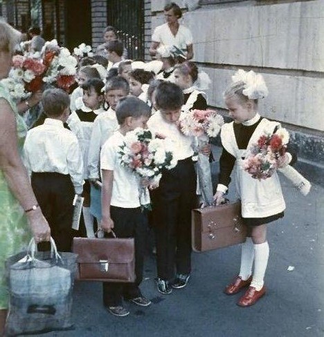 1975  .     ...