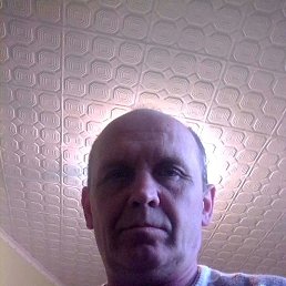 Aleks, , 52 