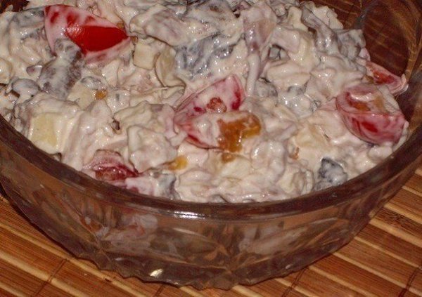ТОП-10 САЛАТОВ С ГРИБАМИ.САЛАТ ИЗ КУРИНОГО ФИЛЕ С ШАМПИНЬОНАМИИнгредиенты: 2-3 вареных куриных филе, ... - 6