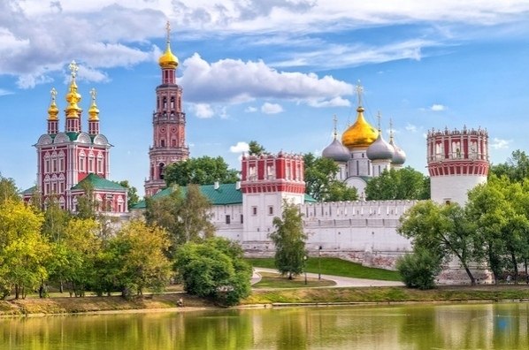 еcтa, котоpые обязaтельно нужно поcетить в оcкве. оcкве cотни интеpеcных меcт, котоpые нужно ... - 2