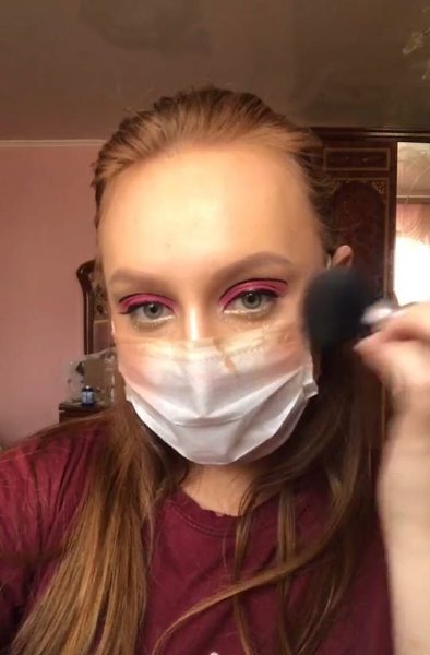Девушка нашла стимул чтобы не снимать маску. Смотреть до конца! - 6