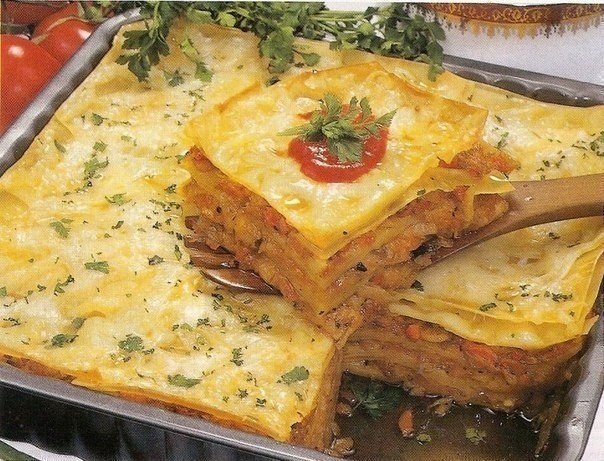 Лазанья с мясом и капустой.Ингредиенты:Большие пласты лазаньи — 12 шт.Фарш мясной — 300 гКапуста — ...
