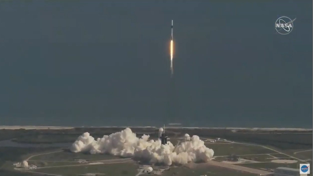  IT-   : SpaceX     Dragon  : ...