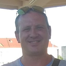 Leonid, �����, 44 ����