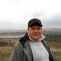 Олег, 58, Лутугино