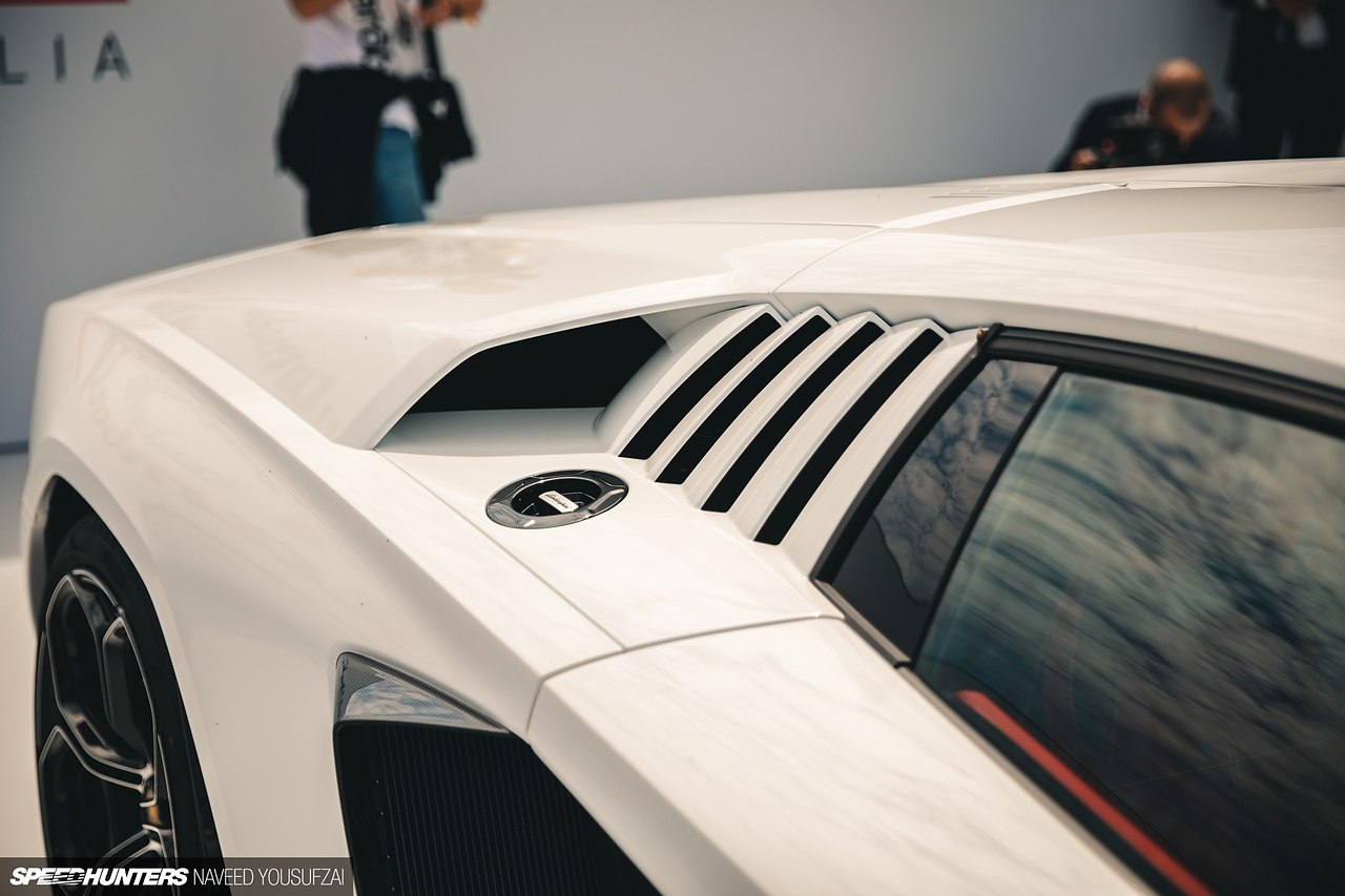 #Lamborghini@autocult - 5