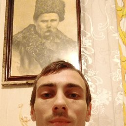 Иван, 29, Канев