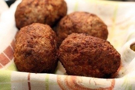Необычная, однако не менее вкусная закуска - яйца по-шотландски - 9