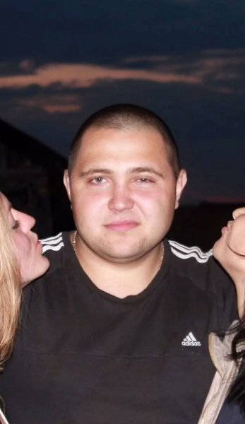 Мой муж, когда мы познакомились и сейчас. Скажу честно, я рада, что он изменился - 2