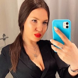 Elena, , 31 