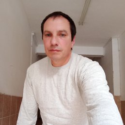 Vlad, 41, -